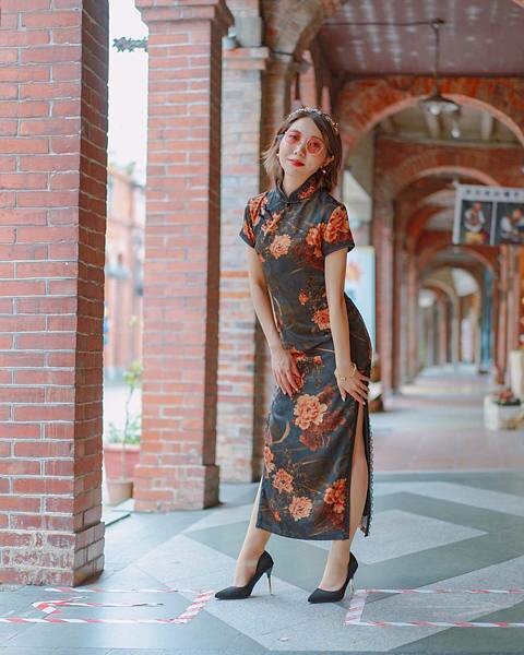 新北 三峽區 三峽老街 秀才厝 復古旗袍場景 24.jpeg