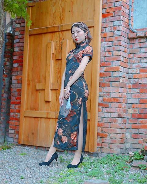 新北 三峽區 三峽老街 秀才厝 復古旗袍場景 22.jpeg