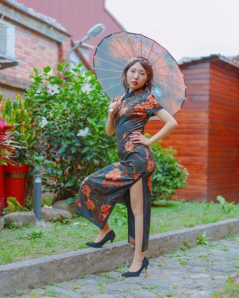 新北 三峽區 三峽老街 秀才厝 復古旗袍場景 27.jpeg