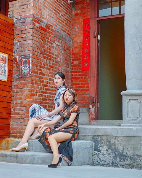 新北 三峽區 三峽老街 秀才厝 復古旗袍場景 1.jpeg