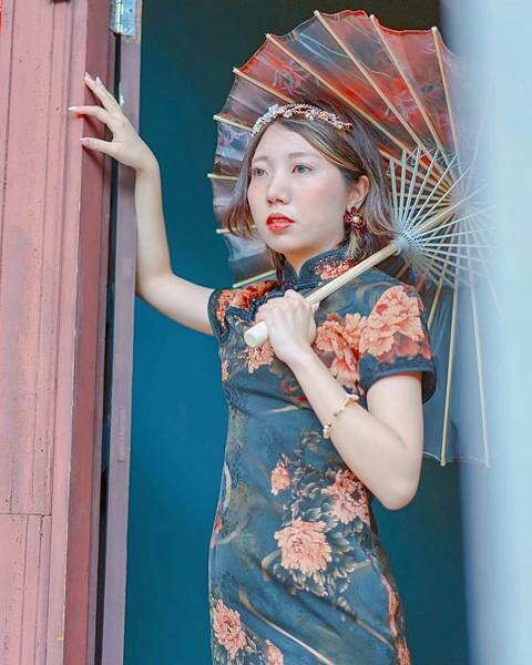 新北 三峽區 三峽老街 秀才厝 復古旗袍場景 13.jpeg