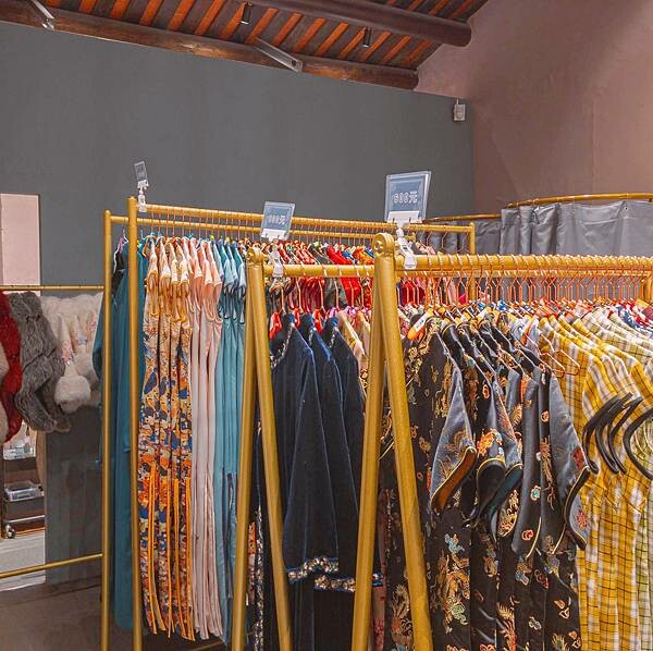 新北 三峽區 三峽老街 秀才厝 復古旗袍場景 4.jpeg