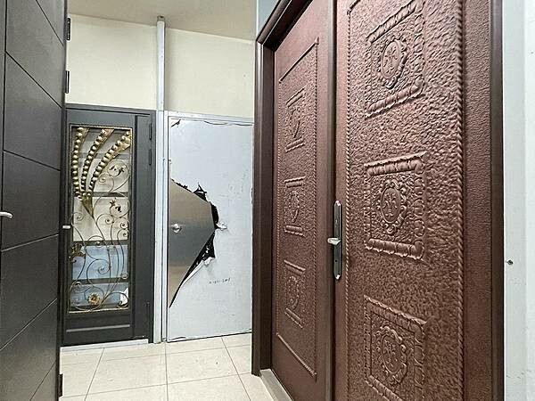 桃園氣密窗推薦｜家的安全守衛，鋁門窗防盜門第一品牌：金美滿氣密窗工廠走訪，台灣師傅手工製造，10年品質保證｜景觀窗、隔音門、防火門、防爆門