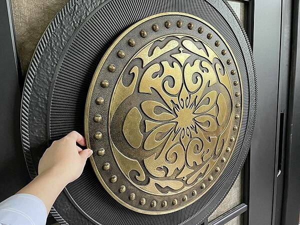 桃園氣密窗推薦｜家的安全守衛，鋁門窗防盜門第一品牌：金美滿氣密窗工廠走訪，台灣師傅手工製造，10年品質保證｜景觀窗、隔音門、防火門、防爆門