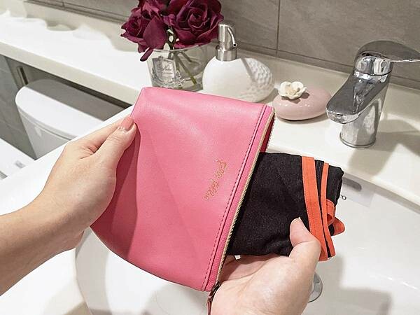 環保經期用品 簡約款月亮褲開箱│三片日用衛生棉吸收力，直接吸收經血的內褲│輕薄舒爽、吸濕排汗的吸血內褲品牌│望月女子谷慕慕