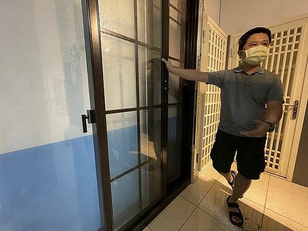桃園氣密窗推薦｜家的安全守衛，鋁門窗防盜門第一品牌：金美滿氣密窗工廠走訪，台灣師傅手工製造，10年品質保證｜景觀窗、隔音門、防火門、防爆門