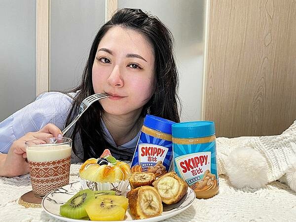 宅配美食開箱%26;食譜分享│花生香蕉法式吐司捲:吉比花生醬,早餐、下午茶美食神隊友,每一口都是濃郁的童年經典味道|吉比顆粒花生醬、吉比柔滑花生醬|不含固醇、低飽和脂肪、高飽足 宅配美食開箱%26;食譜分享│花生香蕉法式吐司捲:吉比花生醬,早餐、下午茶美食神隊友,每一口都是濃郁的童年經典味道|吉比顆粒花生醬、吉比柔滑花生醬|不含固醇、低飽和脂肪、高飽足