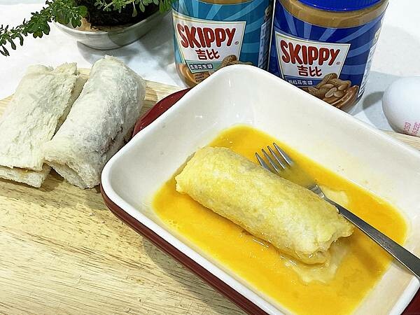 宅配美食開箱%26;食譜分享│花生香蕉法式吐司捲:吉比花生醬,早餐、下午茶美食神隊友,每一口都是濃郁的童年經典味道|吉比顆粒花生醬、吉比柔滑花生醬|不含固醇、低飽和脂肪、高飽足 宅配美食開箱%26;食譜分享│花生香蕉法式吐司捲:吉比花生醬,早餐、下午茶美食神隊友,每一口都是濃郁的童年經典味道|吉比顆粒花生醬、吉比柔滑花生醬|不含固醇、低飽和脂肪、高飽足