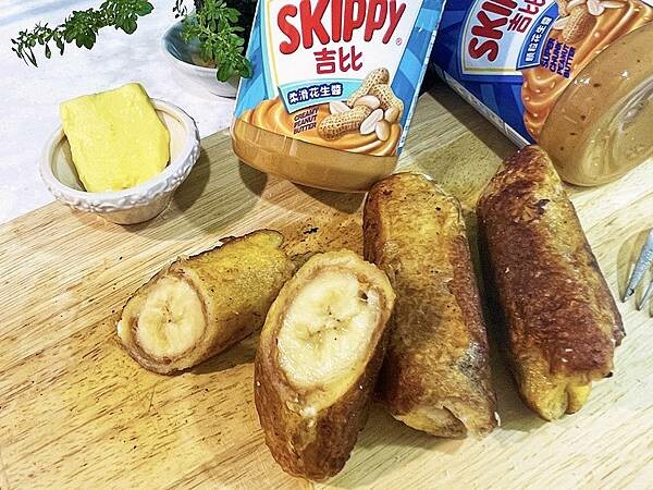 宅配美食開箱%26;食譜分享│花生香蕉法式吐司捲:吉比花生醬,早餐、下午茶美食神隊友,每一口都是濃郁的童年經典味道|吉比顆粒花生醬、吉比柔滑花生醬|不含固醇、低飽和脂肪、高飽足 宅配美食開箱%26;食譜分享│花生香蕉法式吐司捲:吉比花生醬,早餐、下午茶美食神隊友,每一口都是濃郁的童年經典味道|吉比顆粒花生醬、吉比柔滑花生醬|不含固醇、低飽和脂肪、高飽足
