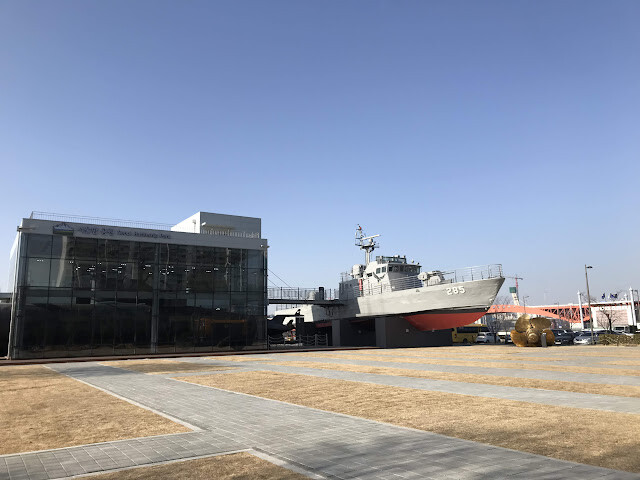 韓國首爾行-漢江公園(望遠段)、首爾艦公園及冰封的漢江