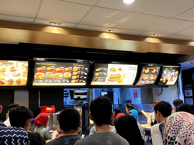 印尼棉蘭遊- Merdeka Walk(Lapangan Merdeka)，棉蘭夜生活的熱點