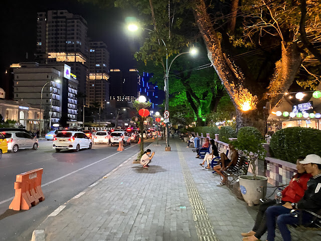 印尼棉蘭遊- Merdeka Walk(Lapangan Merdeka)，棉蘭夜生活的熱點