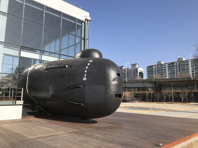 韓國首爾行-漢江公園(望遠段)、首爾艦公園及冰封的漢江