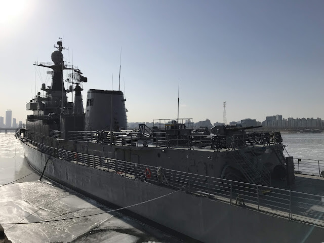 韓國首爾行-漢江公園(望遠段)、首爾艦公園及冰封的漢江