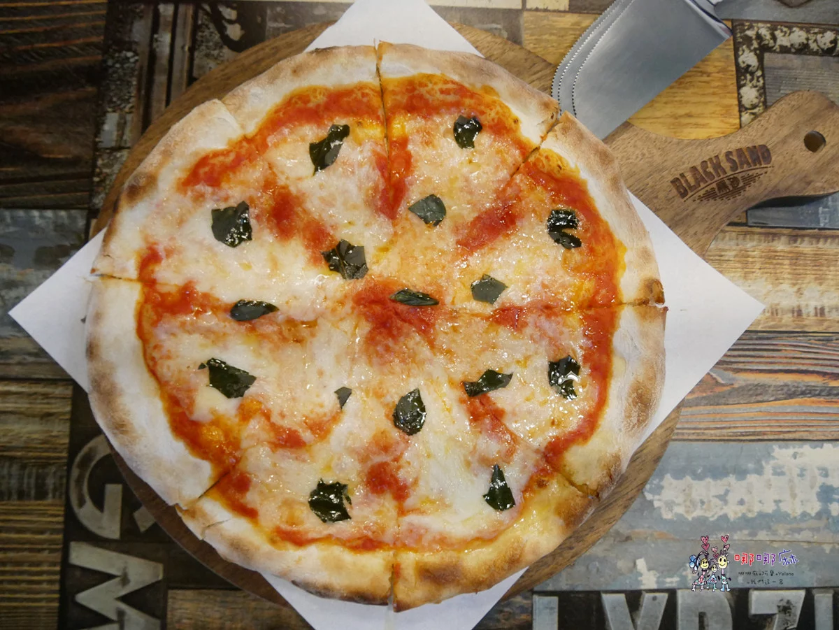 賞鯨了啦！看完海豚和牛奶海，再到漁港體驗DIY海鮮料理