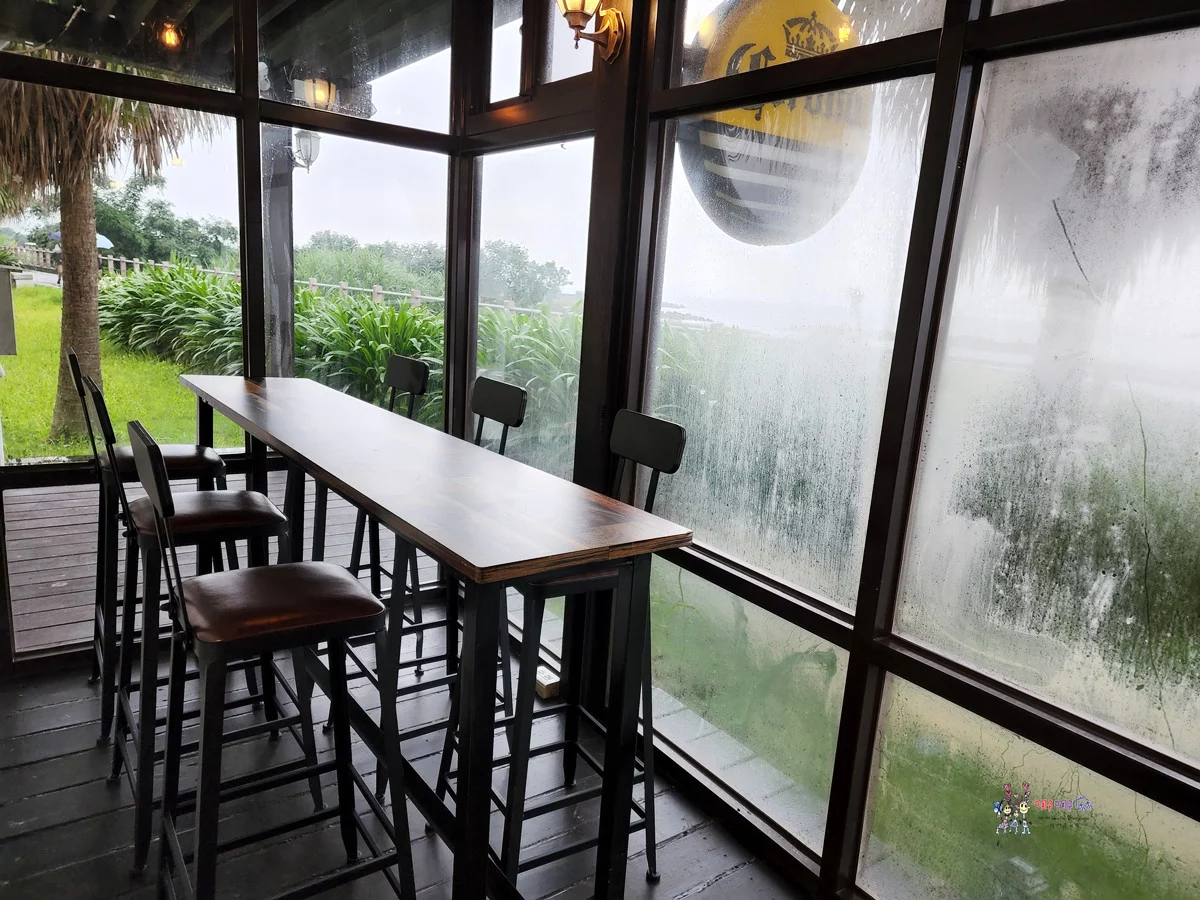 賞鯨了啦！看完海豚和牛奶海，再到漁港體驗DIY海鮮料理