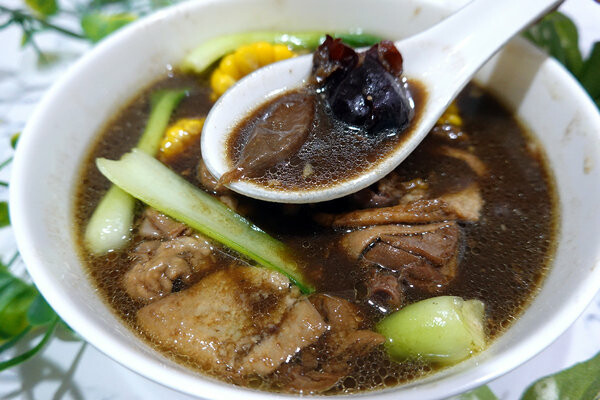 好吃雞湯真空包推薦-包養之道常溫調理雞湯包,美味即食湯品推薦 (25A2).jpg