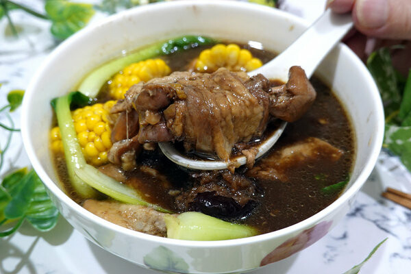 好吃雞湯真空包推薦-包養之道常溫調理雞湯包,美味即食湯品推薦 (25A3).jpg