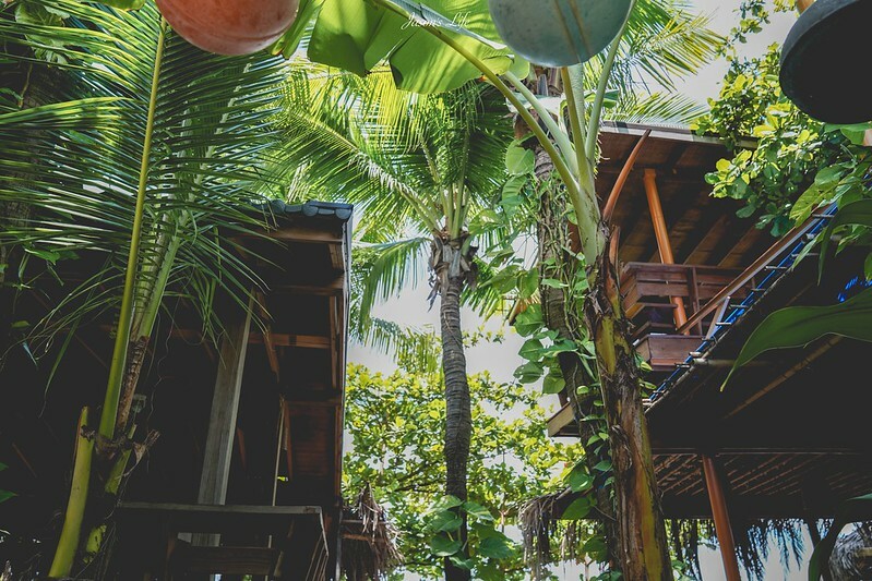 【屏東枋山｜景點】別有洞天咖啡館。墾丁路途必停的拍照景點，猶如峇里島氛圍，天空階梯、海景盪鞦韆超好拍 @Jason's Life