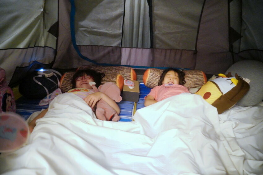 【墾丁住宿】墾丁怡灣渡假酒店．遊戲室+旋轉滑梯+親子主題房+戲水池!