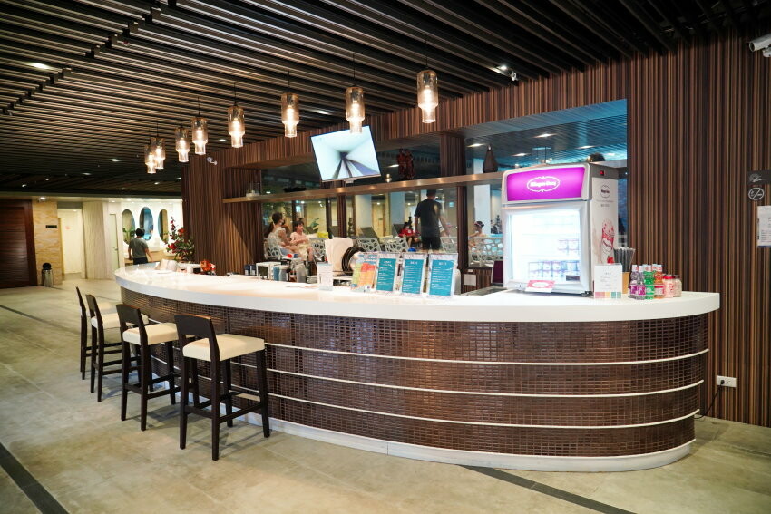 【墾丁住宿】墾丁怡灣渡假酒店．遊戲室+旋轉滑梯+親子主題房+戲水池!