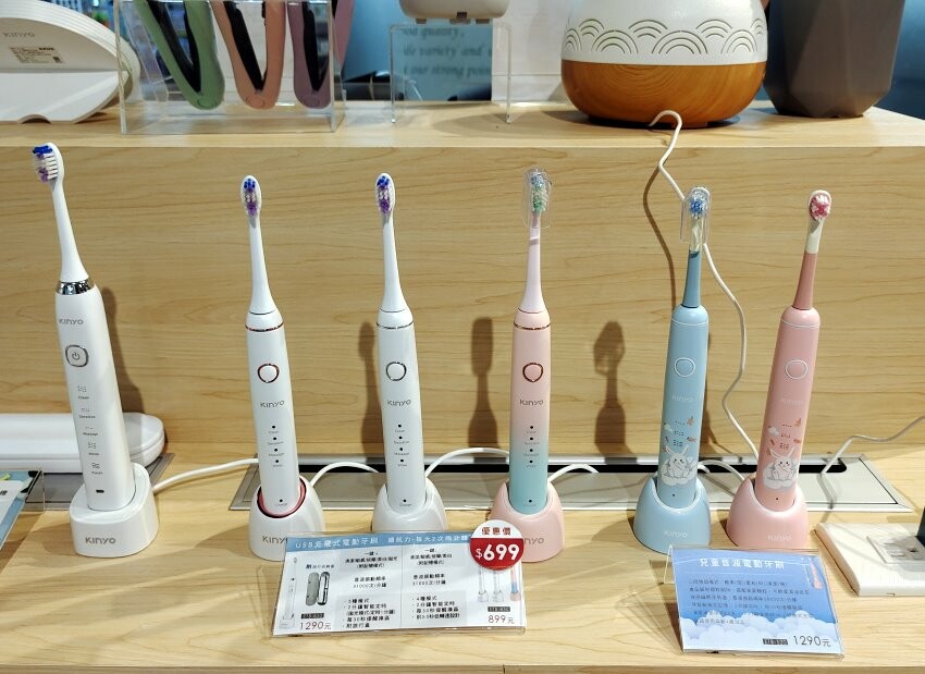 【桃園中壢】大江購物中心．2022夏日出遊景點好去處!超好拍森林秘境!