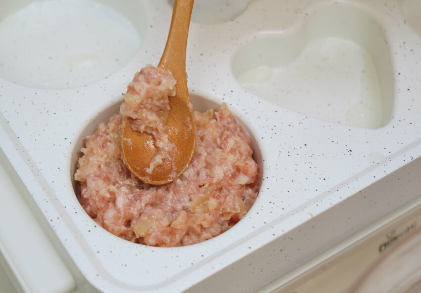 【食譜】日式漢堡排做法.爆汁美味、方便保存的白飯殺手!