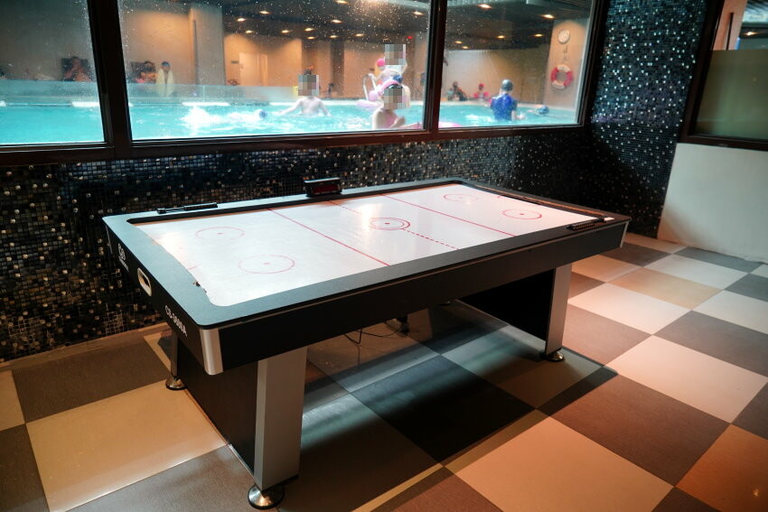 【墾丁住宿】墾丁怡灣渡假酒店．遊戲室+旋轉滑梯+親子主題房+戲水池!