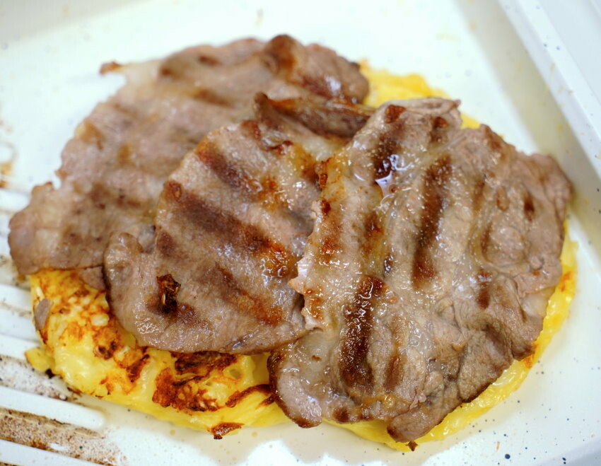 【食譜】大阪燒做法．加海鮮、豬肉都很搭~~多了起司更邪惡!