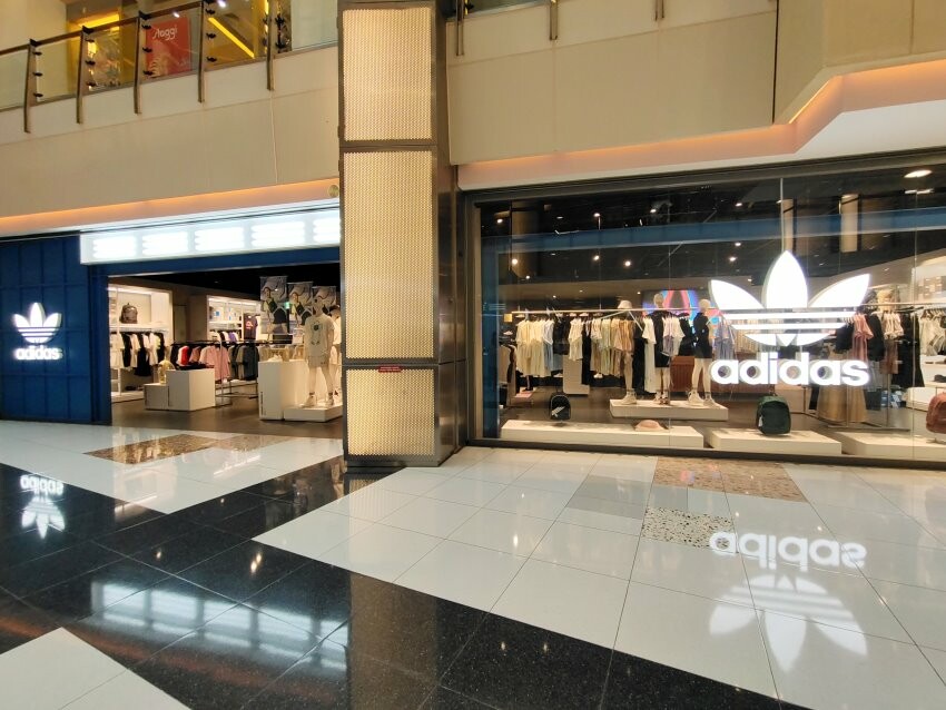 【桃園中壢】大江購物中心．2022夏日出遊景點好去處!超好拍森林秘境!