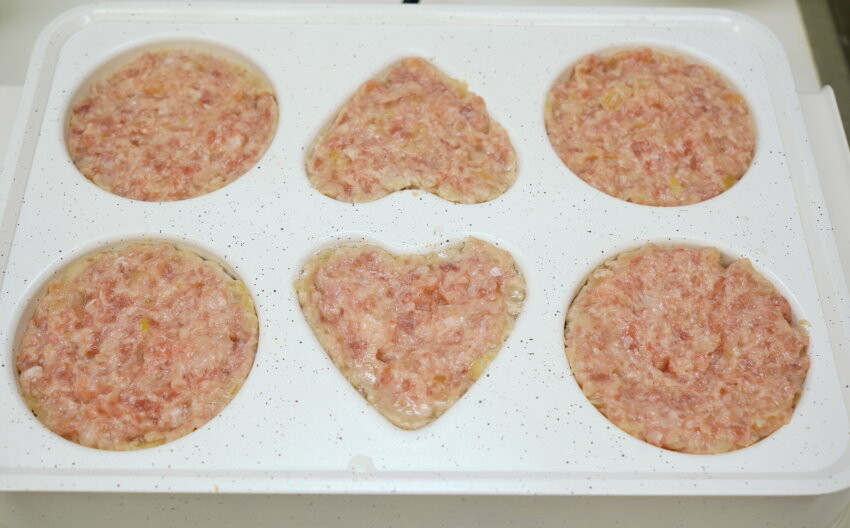 【食譜】日式漢堡排做法.爆汁美味、方便保存的白飯殺手!