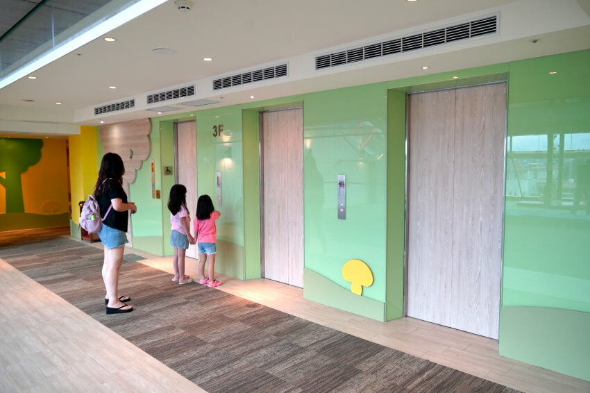 【墾丁住宿】墾丁怡灣渡假酒店．遊戲室+旋轉滑梯+親子主題房+戲水池!