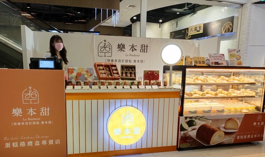 【桃園中壢】大江購物中心．2022夏日出遊景點好去處!超好拍森林秘境!