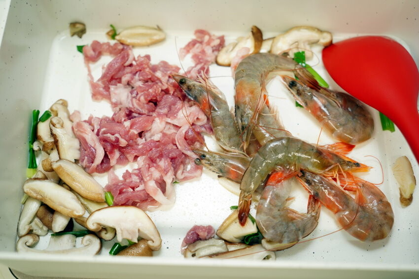 【食譜】麵疙瘩做法+茄汁鯖魚罐頭麵.一鍋到底、快速方便的美味!