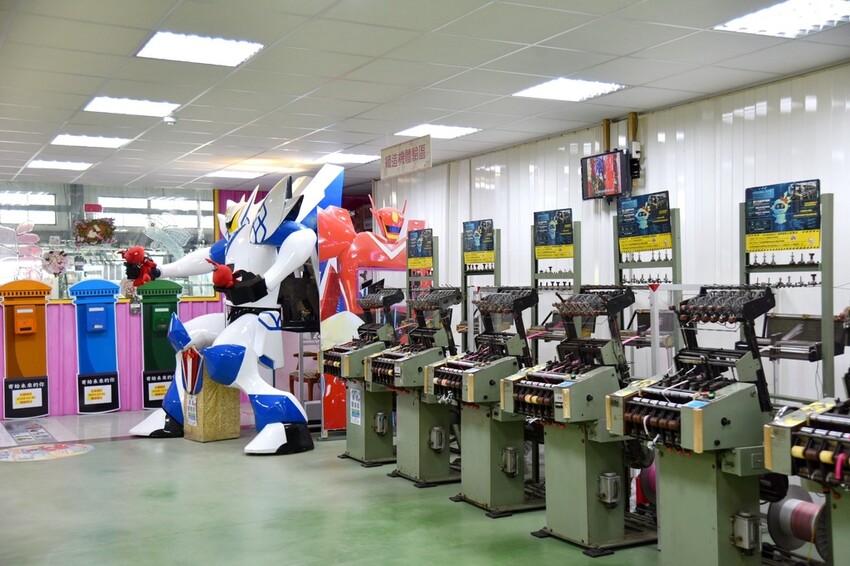 彰化鹿港鎮|緞帶王觀光工廠 亞洲首座緞帶博物館 7月16日盛大開園 免費入園參觀 免費緞帶DIY體驗 網美IG必拍景點 |西莉亞玩樂人生 59.JPG