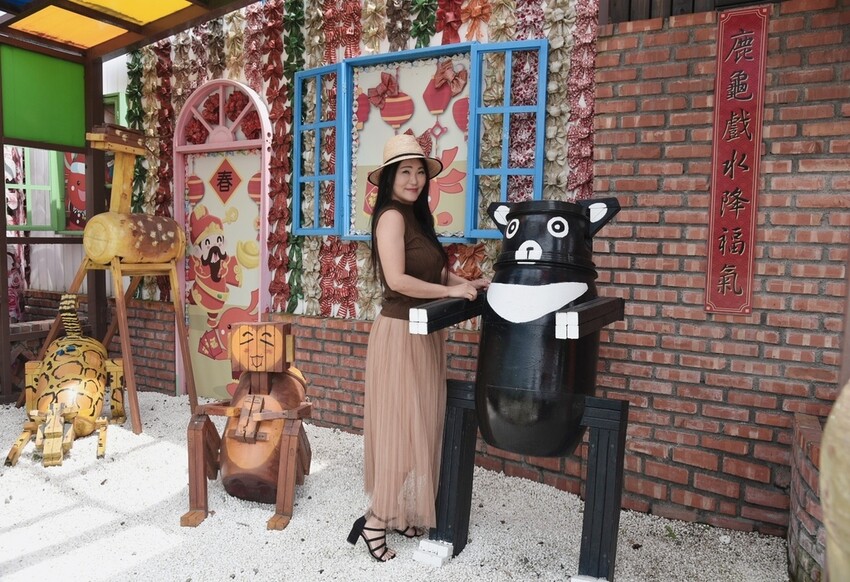 彰化鹿港鎮|緞帶王觀光工廠 亞洲首座緞帶博物館 7月16日盛大開園 免費入園參觀 免費緞帶DIY體驗 網美IG必拍景點 |西莉亞玩樂人生 06-1.jpg