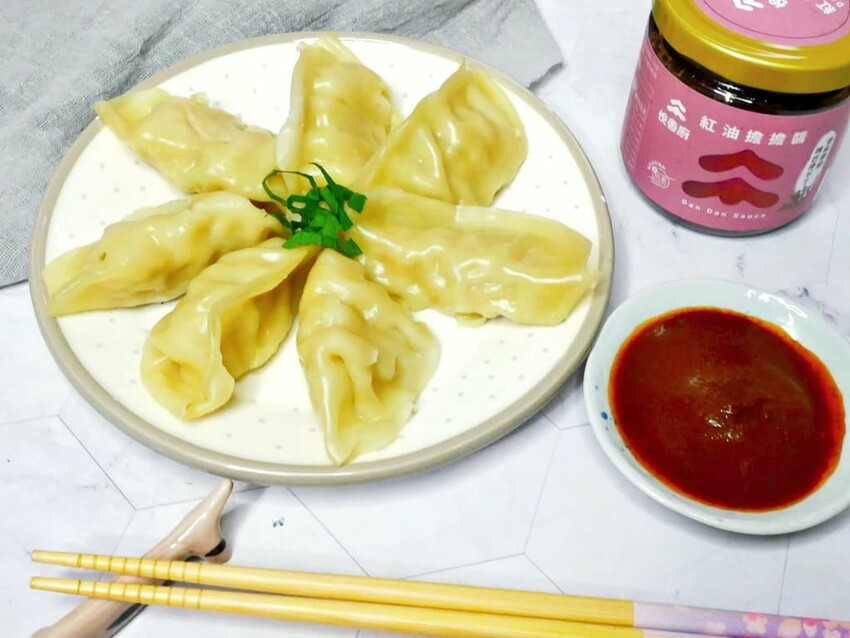 |沾醬推薦|悅善廚 紅油擔擔醬.拌麵/沾水餃/料理入菜.全素可食,快速上桌.忙碌現代人料理好幫手!