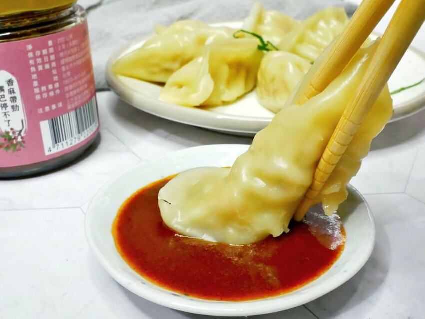 |沾醬推薦|悅善廚 紅油擔擔醬.拌麵/沾水餃/料理入菜.全素可食,快速上桌.忙碌現代人料理好幫手!