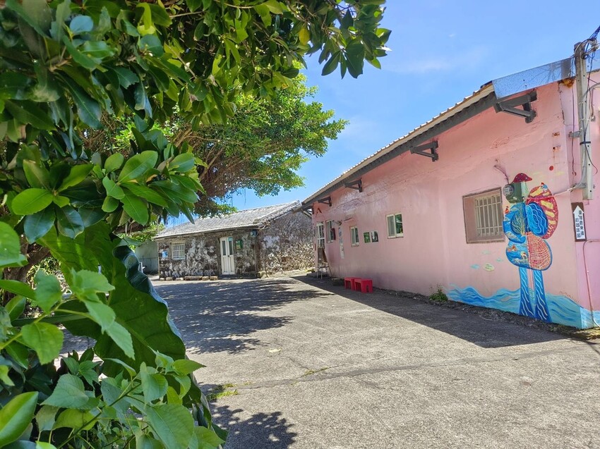 【台北.貢寮】貢寮旅行寵物友善懶人包。最強海鮮+最美免費景點。帶著寵物旅行去