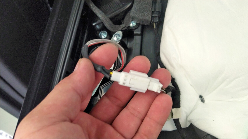 13專用插頭對插.jpeg 13專用插頭對插.jpeg