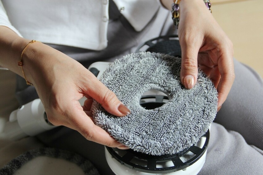 SANSUI山水網美系智慧偵測濕拖無線吸塵器、全配15件完美家事