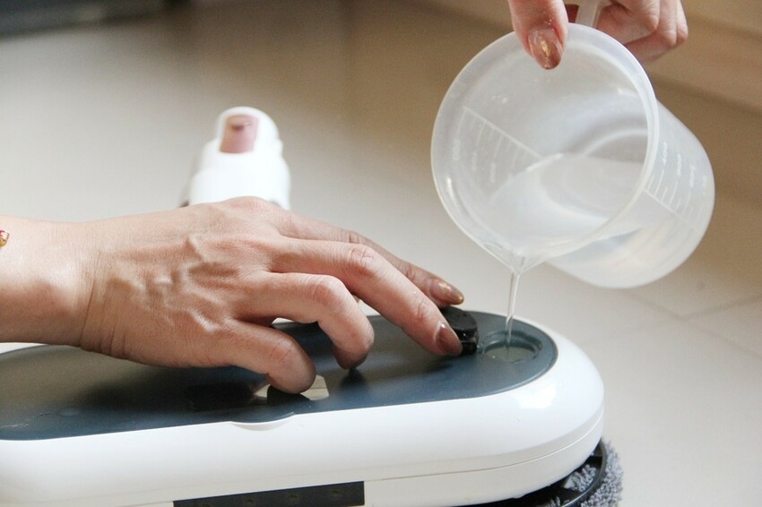 SANSUI山水網美系智慧偵測濕拖無線吸塵器、全配15件完美家事