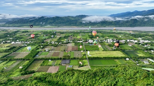 IMG_5890.jpg - 台東熱氣球嘉年華 20220702