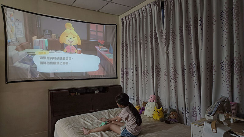 SANSUI山水無線微型行動投影機SPJ-MM,無印風設計 FULL HD高畫質梯形校正 內建 Android9.0 支援NETFLIX Disney+