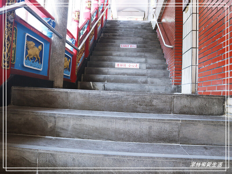 壽山巖觀音寺-桃園龜山/清幽小橋流水.台灣百年寺廟初春可賞櫻