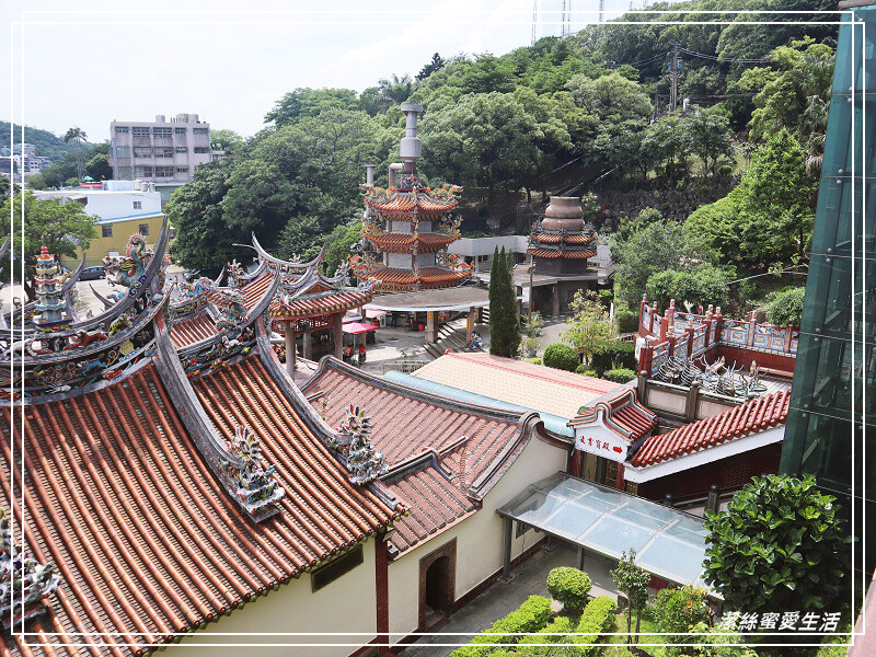 壽山巖觀音寺-桃園龜山/清幽小橋流水.台灣百年寺廟初春可賞櫻