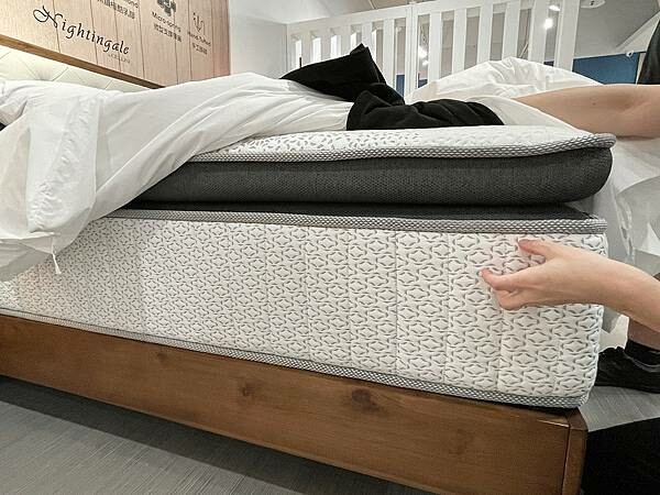 進口電動沙發家具推薦｜CELLINI皇齊家居：牛皮電動沙發第一品牌，創造有品味的生活，就從家的沙發開始｜高質感高CP值電動沙發、進口床墊、餐桌椅、柚木傢俱