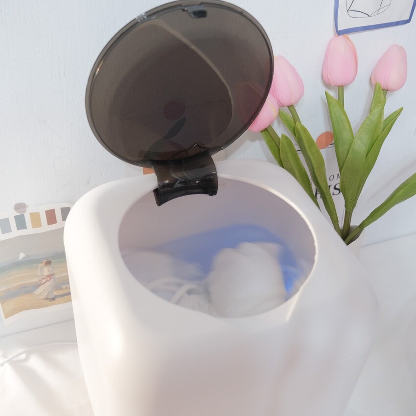 【迷你洗衣機推薦】MiniWash紫外光抑菌洗衣機～ 小台輕便洗衣機、防水機身設計～三檔調節快速洗～文內優惠～