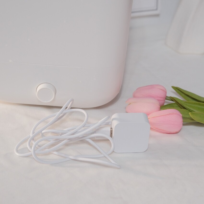 【迷你洗衣機推薦】MiniWash紫外光抑菌洗衣機～ 小台輕便洗衣機、防水機身設計～三檔調節快速洗～文內優惠～