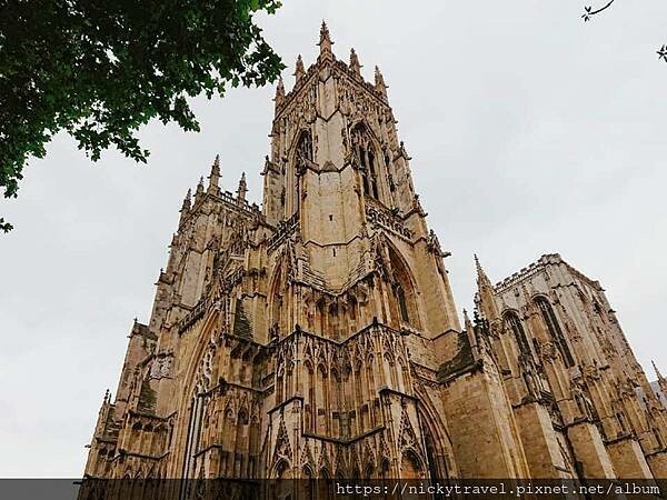 233074812_231580552180660_9030909031110893152_n